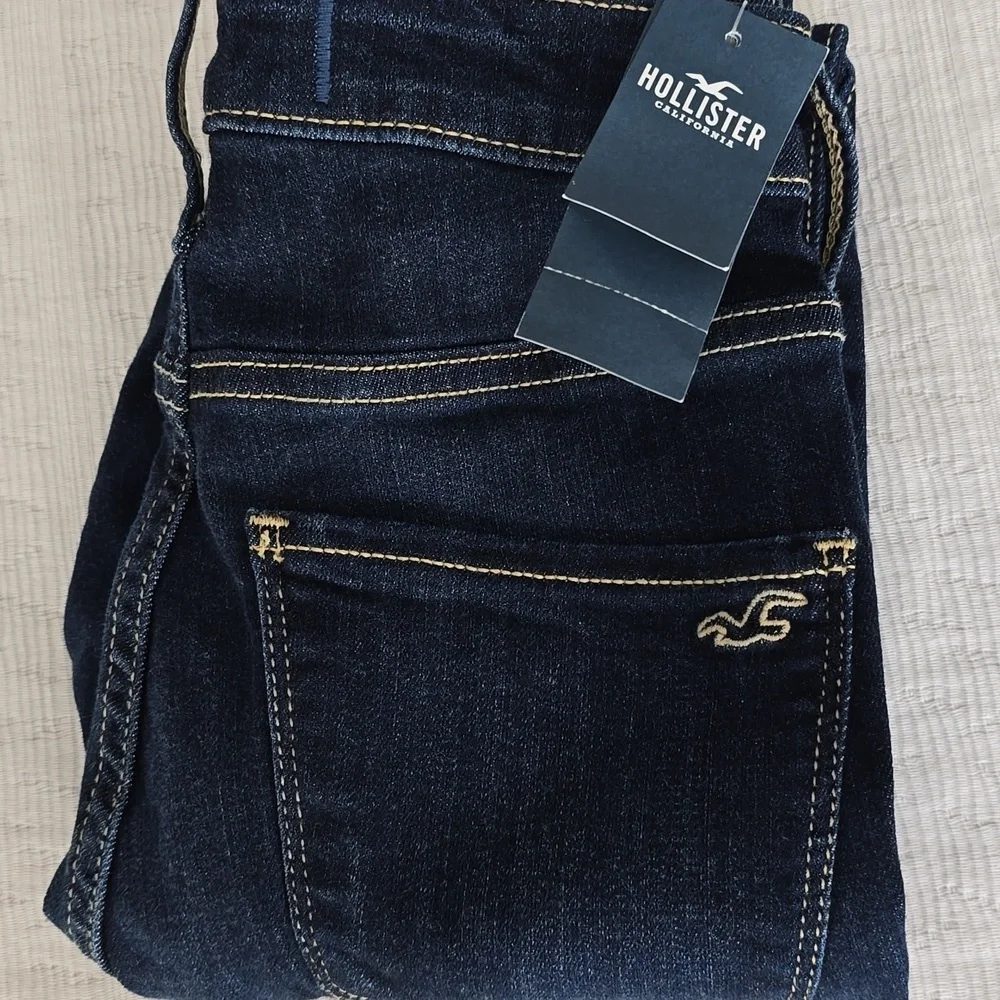 Hollister Ultra High Rise Jean Legging Size 25 Waist (Actual Approx. 23") - Picture 16 of 16
